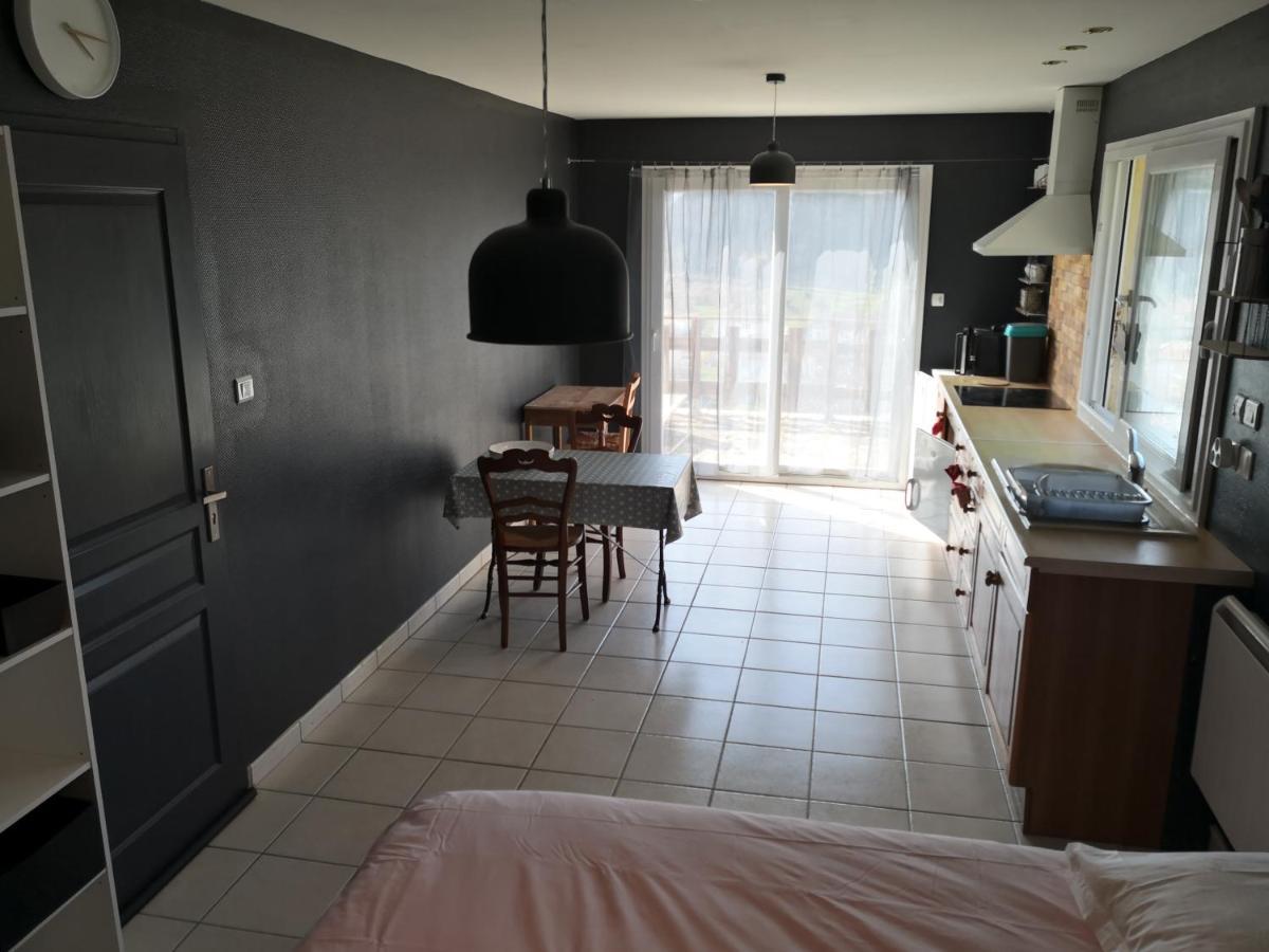 Chambre Meublee Avec Vue Panoramique A Perigueux Sanilhac  Exteriér fotografie